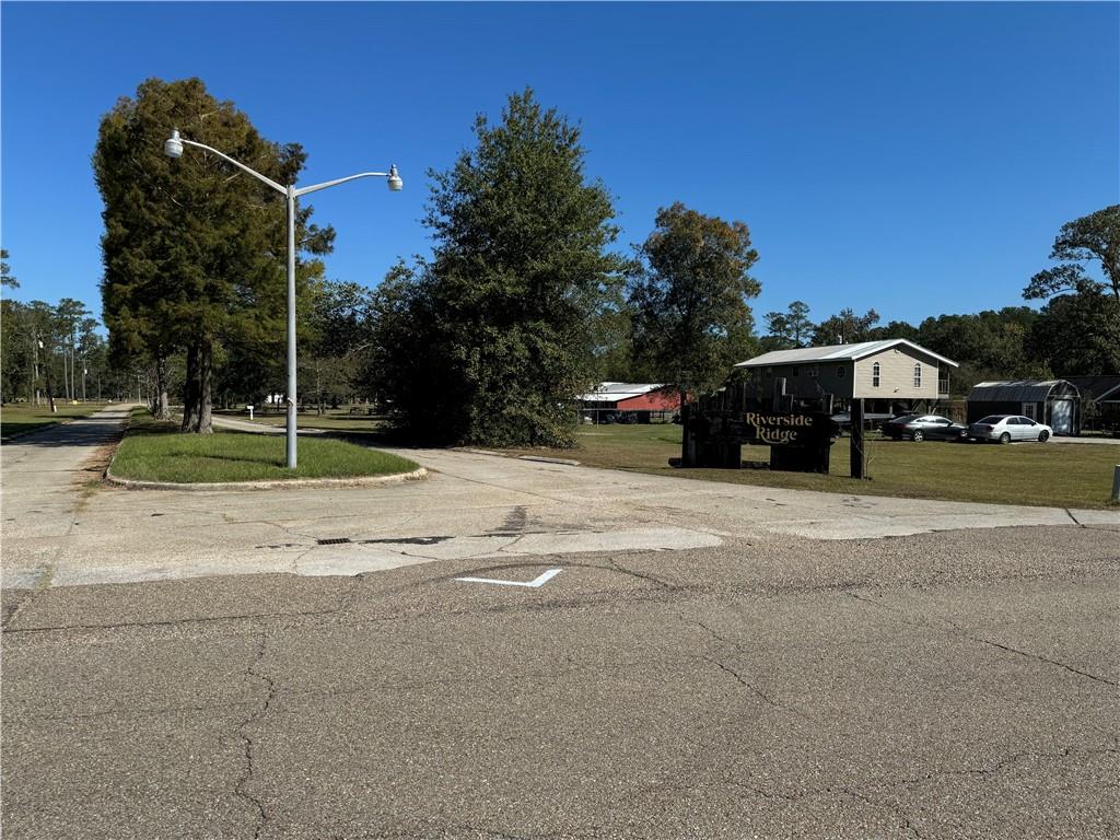 28325 Ridge Lane Springfield, LA 70462 - Photo 5 of 32