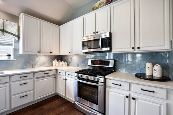 $519,900 | 910 Whitewing Drive, Cedar Park, TX 78613