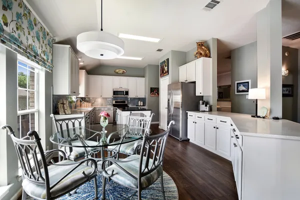 $519,900 | 910 Whitewing Drive, Cedar Park, TX 78613