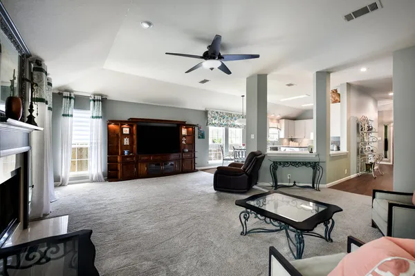 $519,900 | 910 Whitewing Drive, Cedar Park, TX 78613