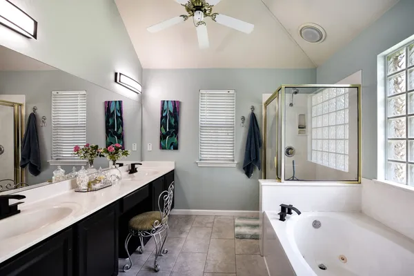 $519,900 | 910 Whitewing Drive, Cedar Park, TX 78613