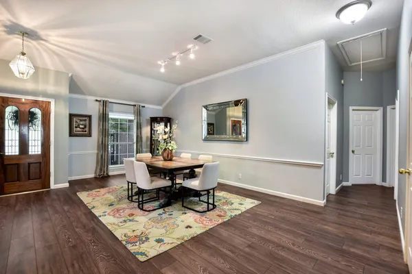 $519,900 | 910 Whitewing Drive, Cedar Park, TX 78613