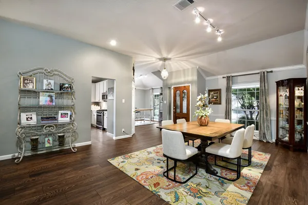 $519,900 | 910 Whitewing Drive, Cedar Park, TX 78613