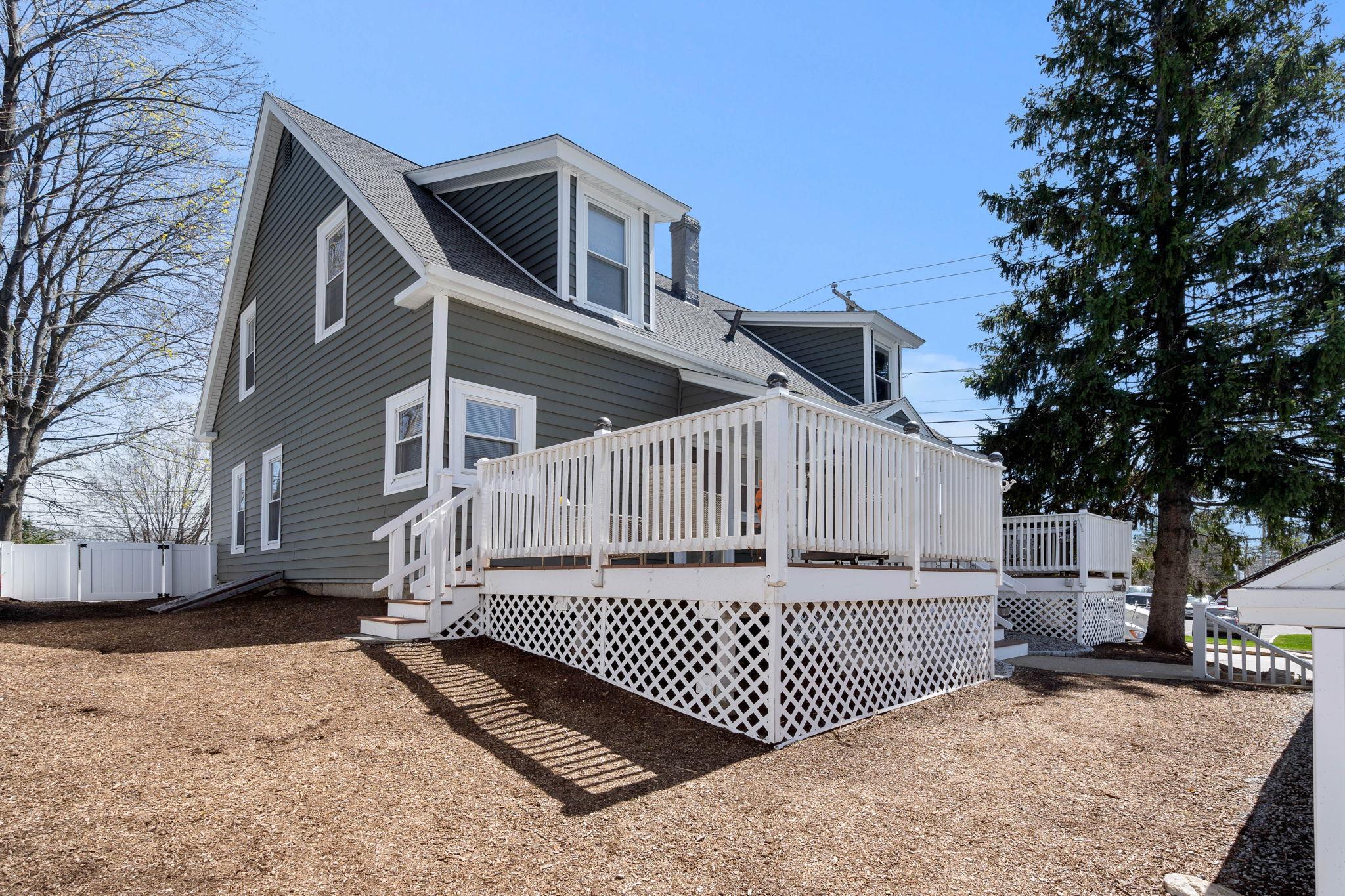 250 Tarrytown Road Manchester, NH 03103 - Photo 13 of 24