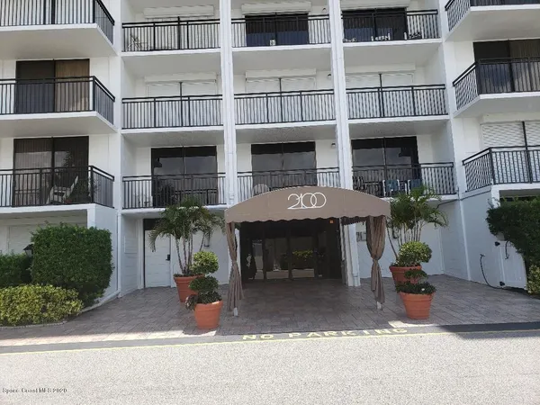 $4,000 | 2100 North Atlantic Avenue, Unit 802, Cocoa Beach, FL 32931