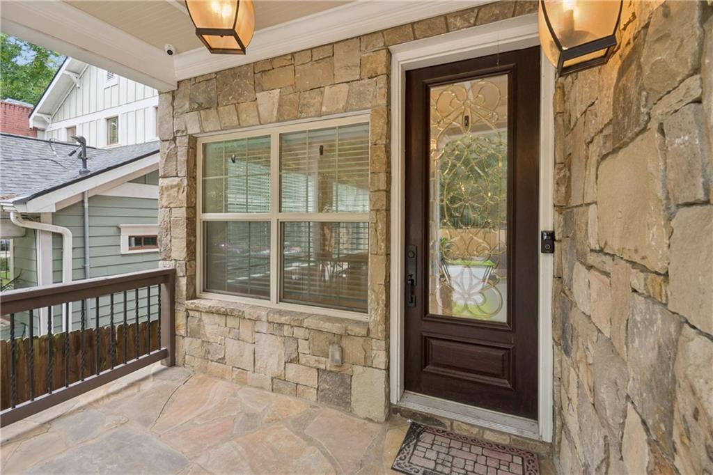 374 Clifton Road Northeast Atlanta, GA 30307 - Photo 4 of 48