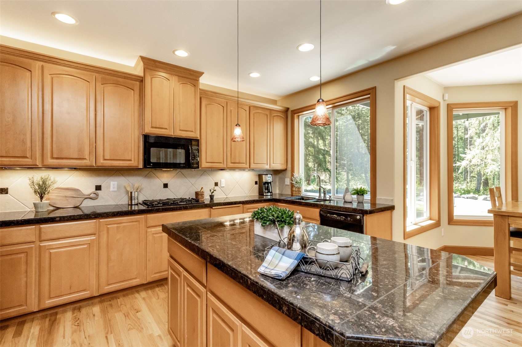 40728 Tanwax Road East Roy, WA 98580 - Photo 10 of 40 Gallery Image 10