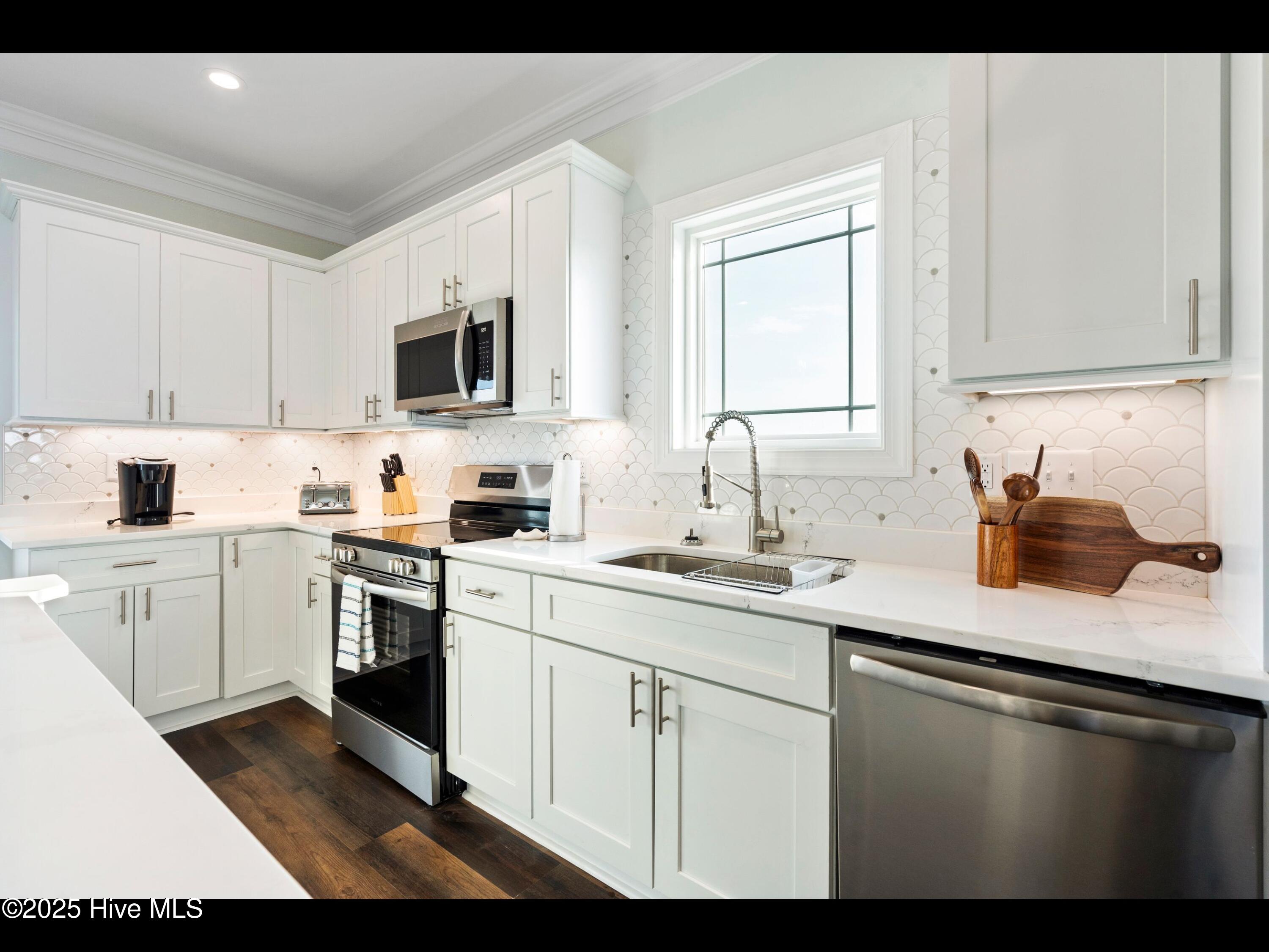 2083 New River Inlet Road, Unit A North Topsail Beach, NC 28460 - Photo 12 of 46 mls-DSC02257