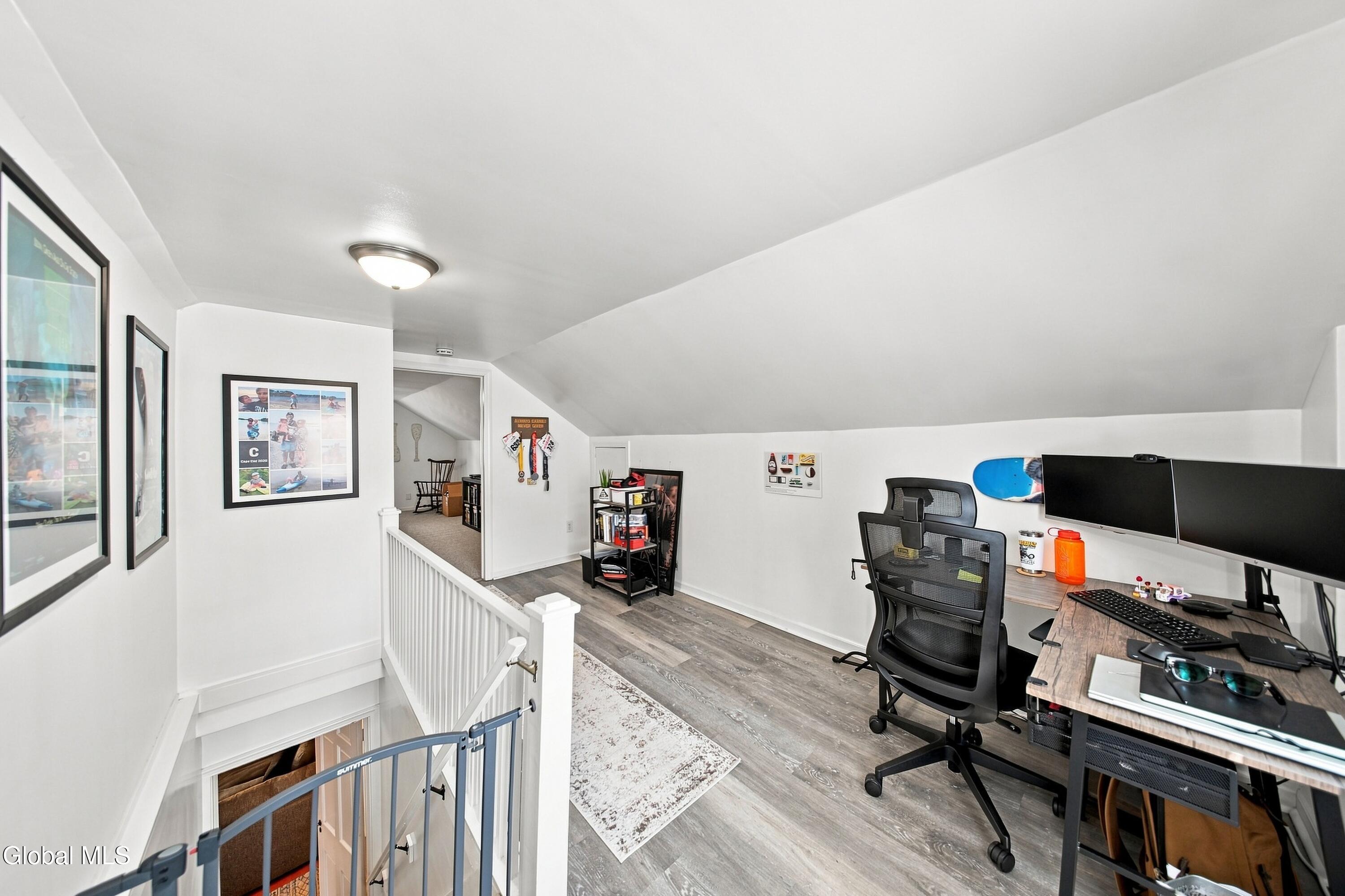 2313 Barcelona Road Niskayuna, NY 12309 - Photo 24 of 50 24