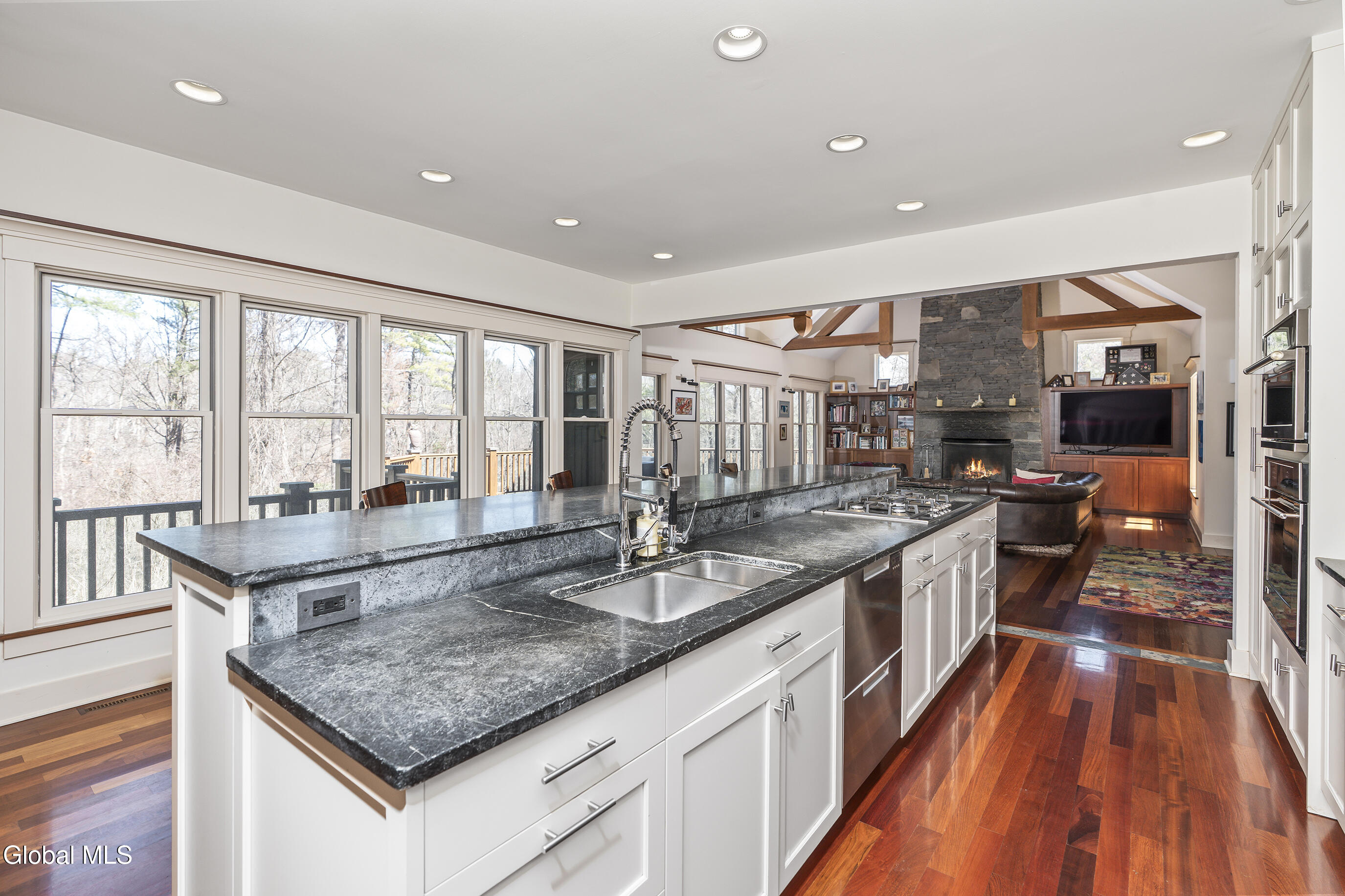 35 Shaker Bay Road Colonie, NY 12110 - Photo 12 of 68 027-35-Shaker-Bay-Road-Latham-NY-12110