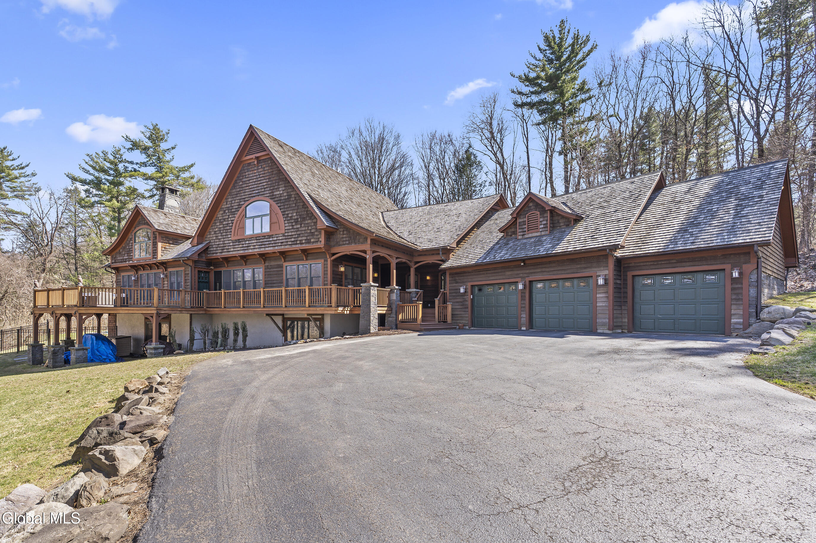 35 Shaker Bay Road Colonie, NY 12110 - Photo 2 of 68 003-35-Shaker-Bay-Road-Latham-NY-12110