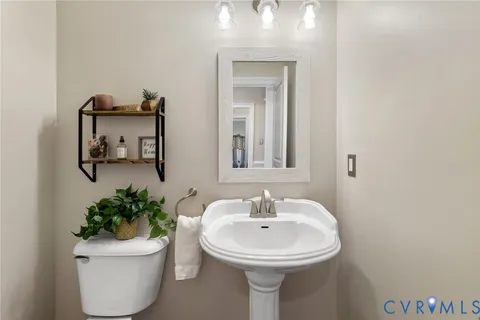 $600,000 | 16801 Jennway Court, Moseley, VA 23120