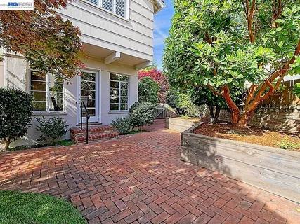 $1,499,000 | 962 Lee Avenue, San Leandro, CA 94577