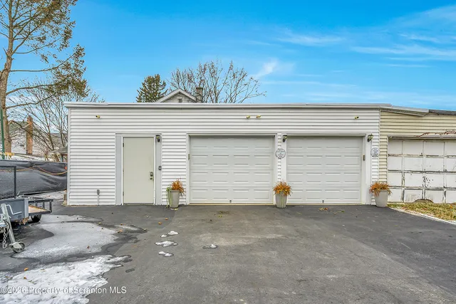 $272,000 | 2009-2011 Margaret Avenue, Scranton, PA 18508