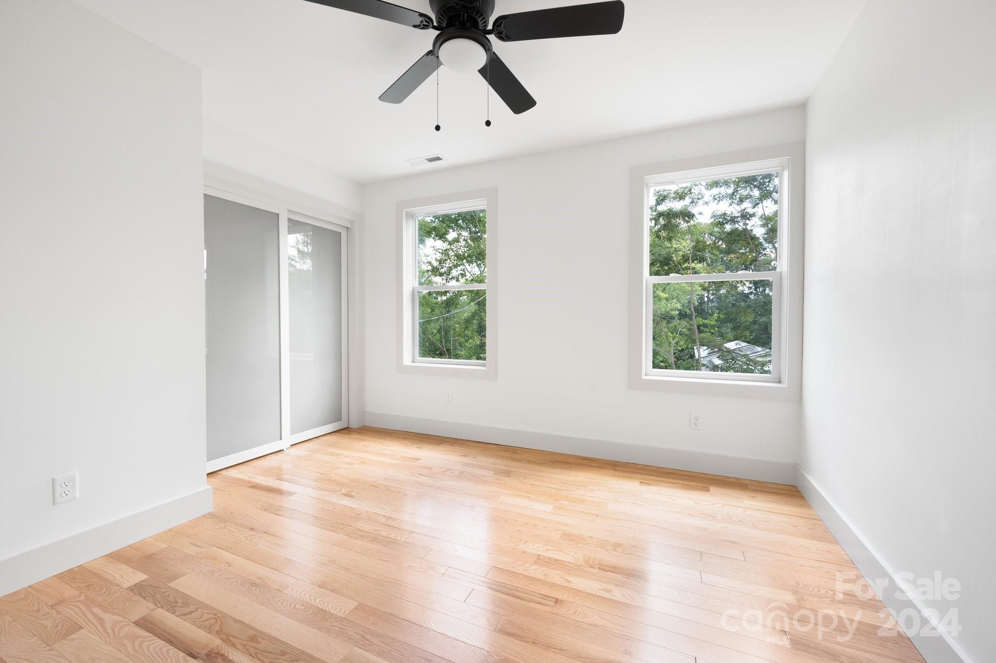 30 Spaulding Road Candler, NC 28715 - Photo 19 of 44 an empty room with window