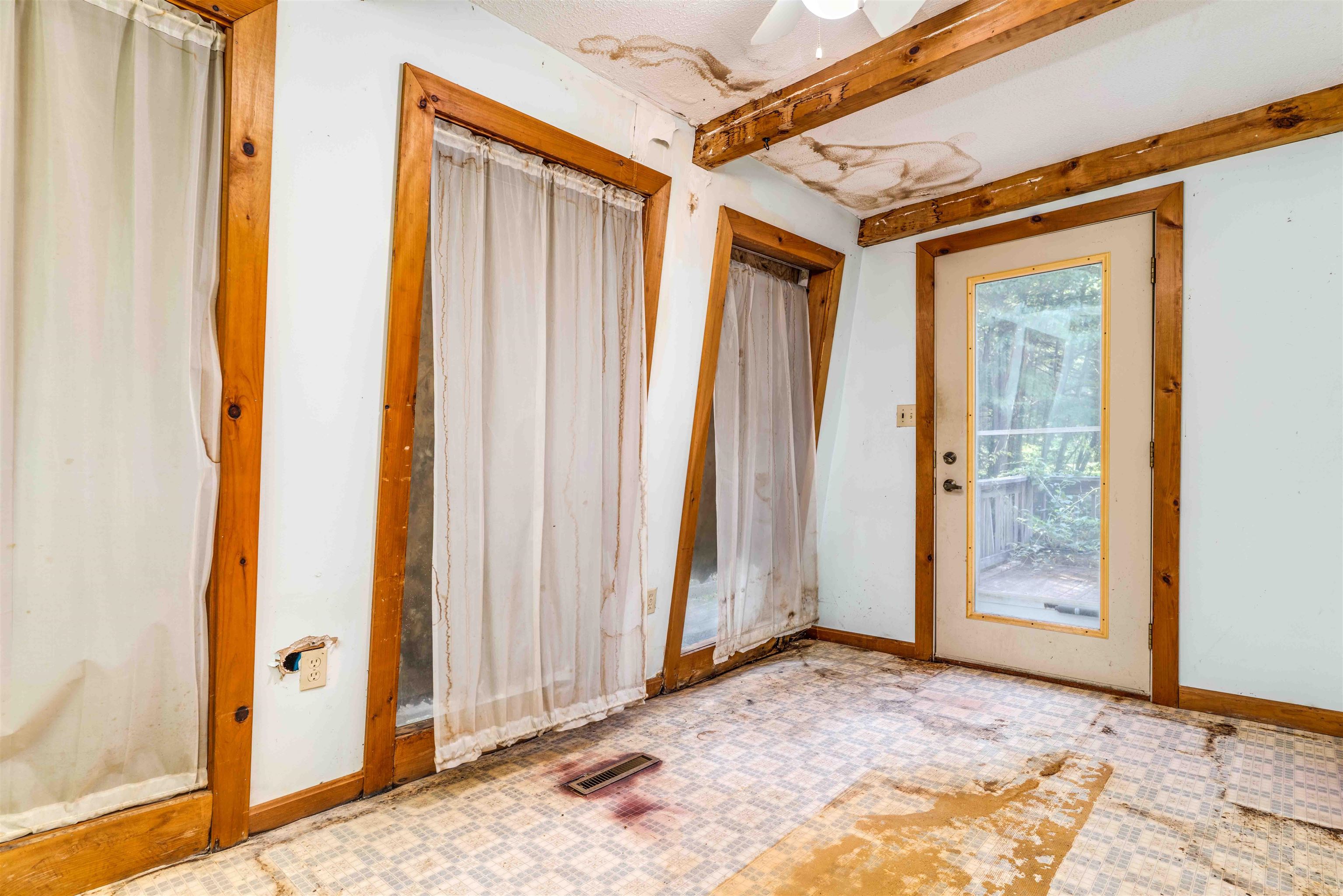 1107 Second Crown Point Road Strafford, NH 03884 - Photo 14 of 29