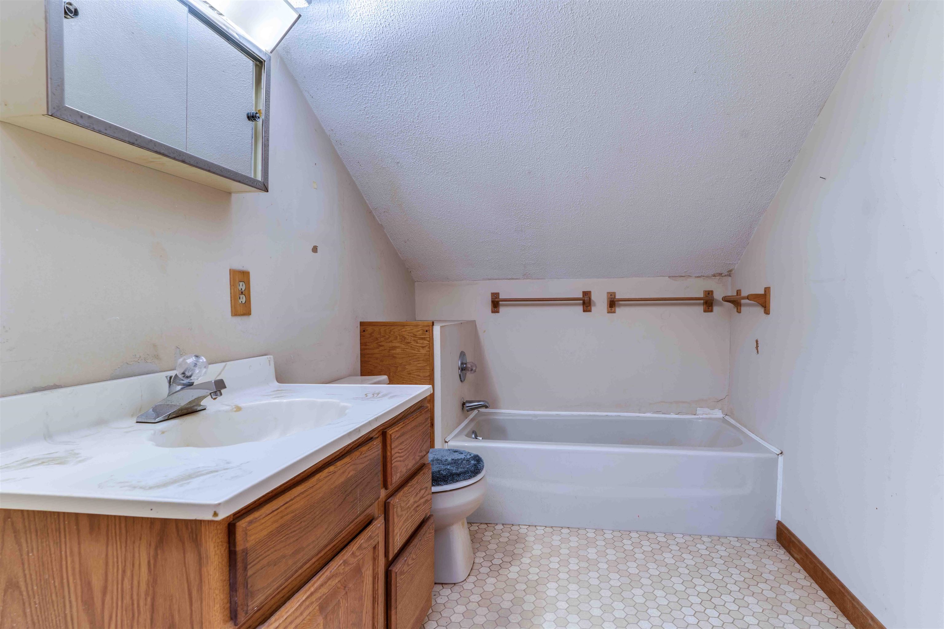 1107 Second Crown Point Road Strafford, NH 03884 - Photo 17 of 29