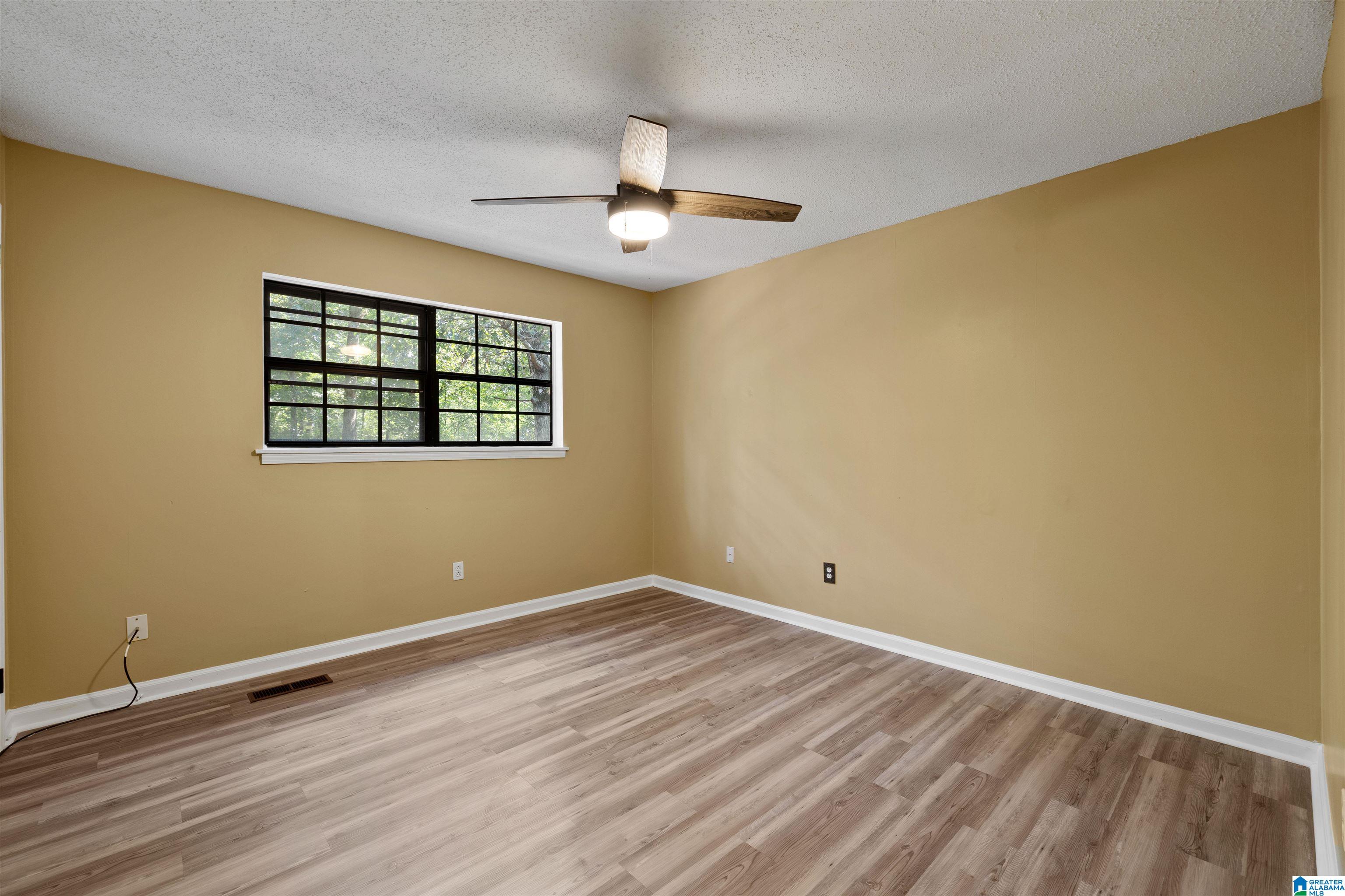 151 Mission Drive Alabaster, AL 35007 - Photo 21 of 26