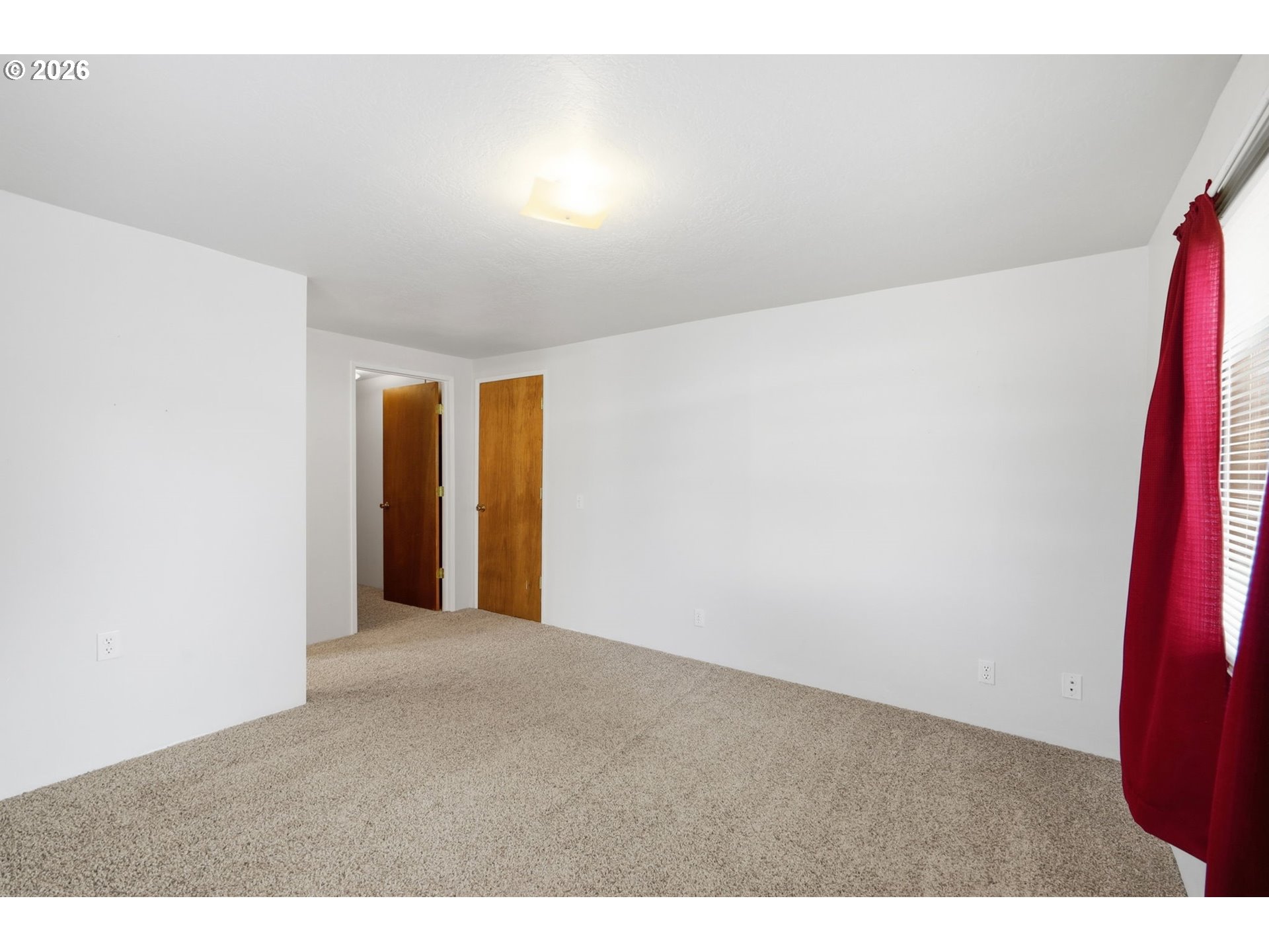 5335 Main Street, Unit 208 Springfield, OR 97478 - Photo 27 of 48 Primary Bedroom