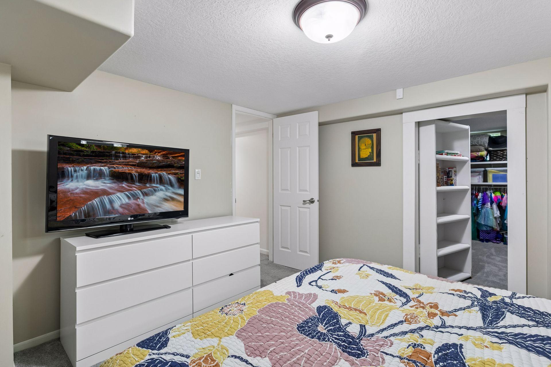 17901 Covington Road Minnetonka, MN 55345 - Photo 41 of 44 Gallery Image 41