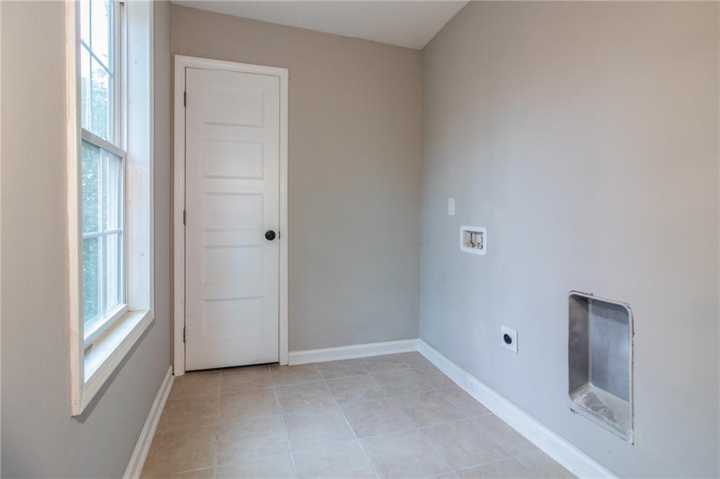 2531 Midway Road Decatur, GA 30030 - Photo 9 of 10 Gallery Image 9