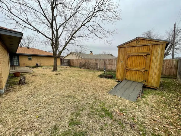 $2,150 | 1714 Crescent Drive, Sherman, TX 75092