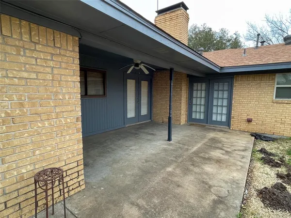 $2,150 | 1714 Crescent Drive, Sherman, TX 75092