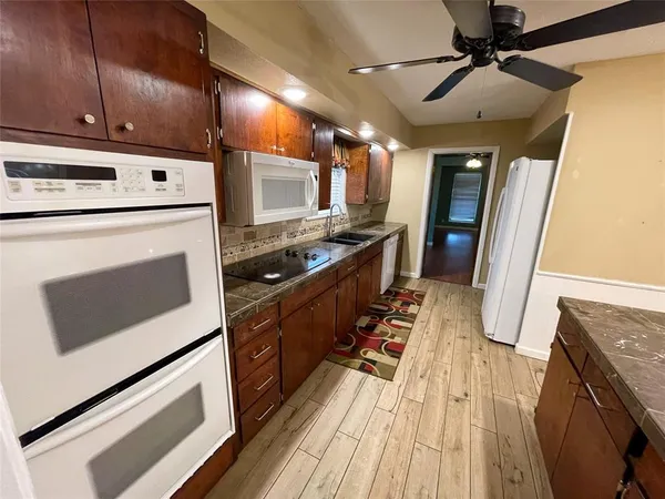 $2,150 | 1714 Crescent Drive, Sherman, TX 75092