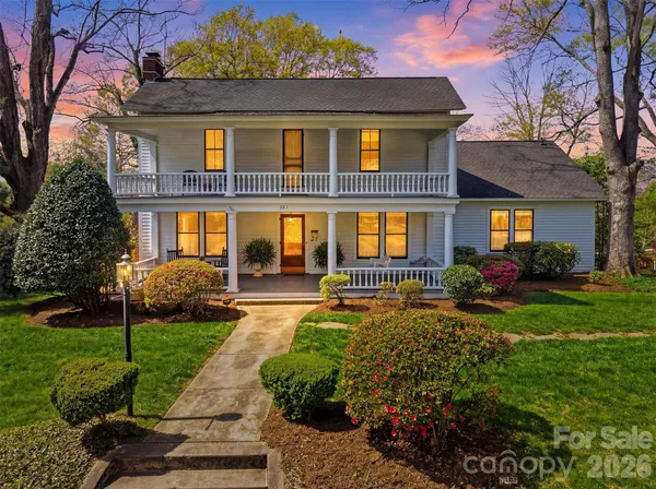 $599,900 | 321 9th Street Northwest, Hickory, NC 28601