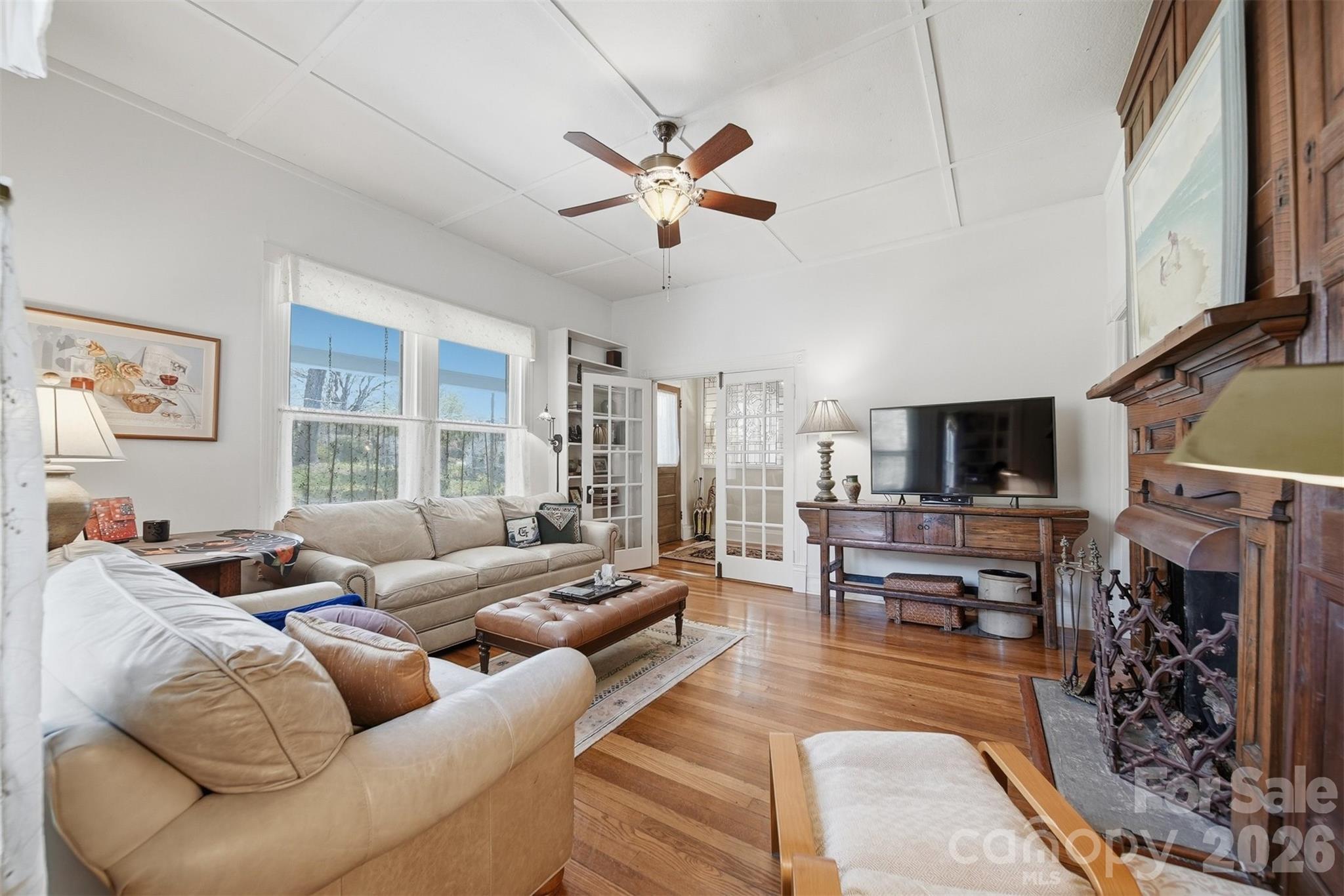 321 9th Street Northwest Hickory, NC 28601 - Photo 18 of 48