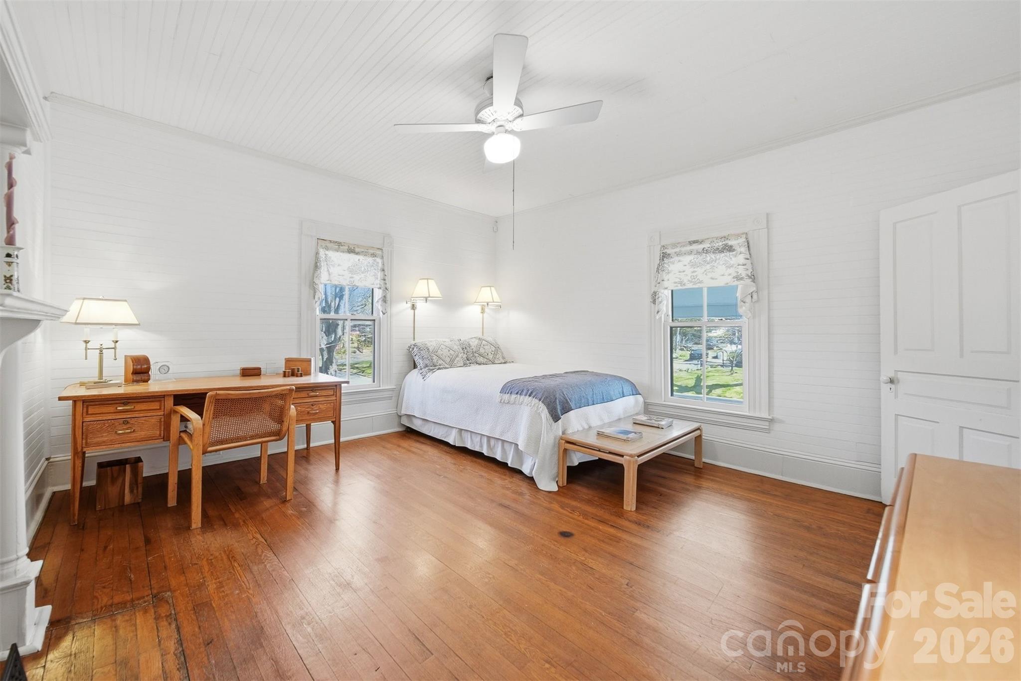 321 9th Street Northwest Hickory, NC 28601 - Photo 28 of 48