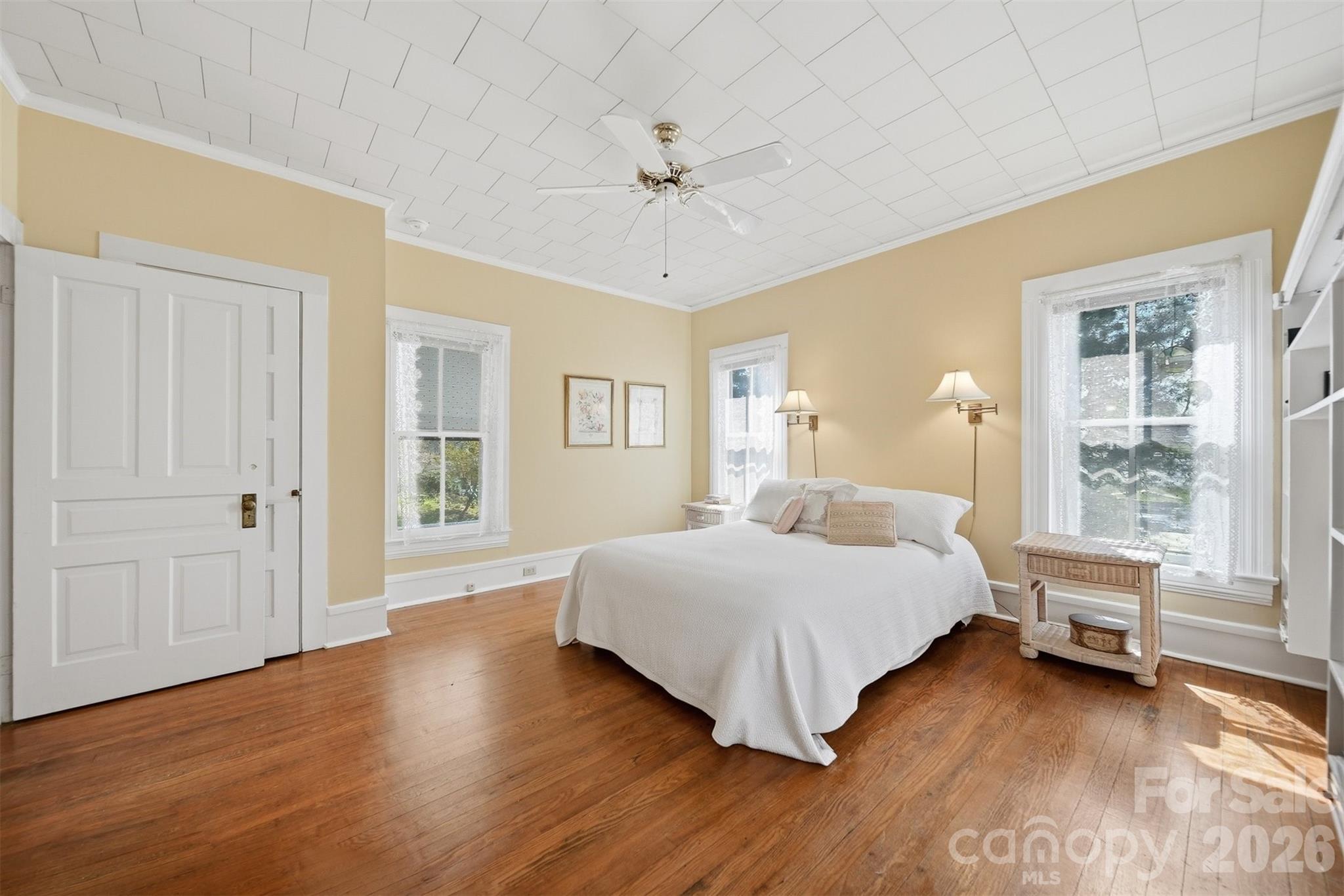 321 9th Street Northwest Hickory, NC 28601 - Photo 30 of 48