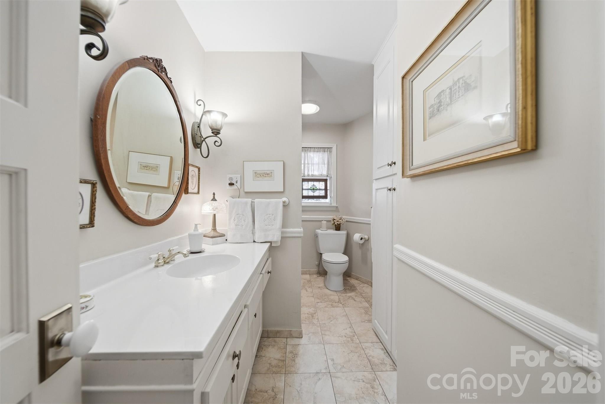 321 9th Street Northwest Hickory, NC 28601 - Photo 34 of 48