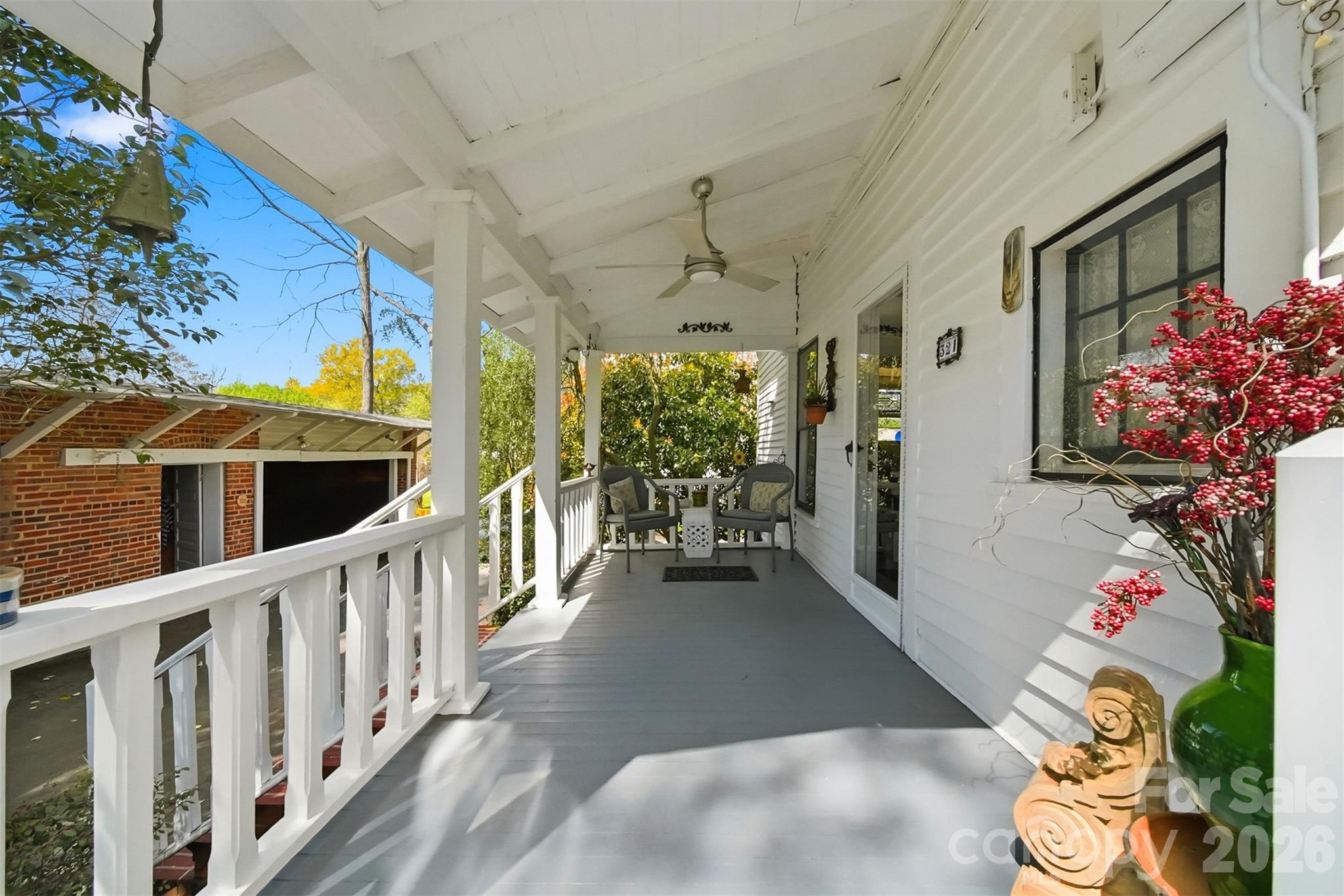 321 9th Street Northwest Hickory, NC 28601 - Photo 38 of 48