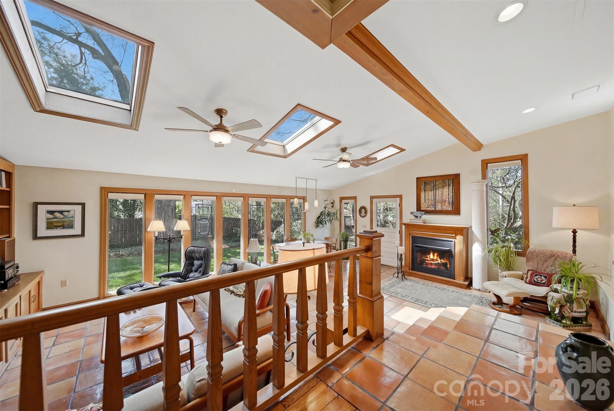 321 9th Street Northwest Hickory, NC 28601 - Photo 10 of 48