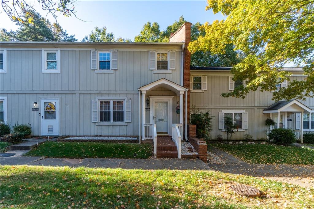 5743 Bramblegate Road, Unit D Greensboro, NC 27409 - Photo 2 of 25 Gallery Image 2