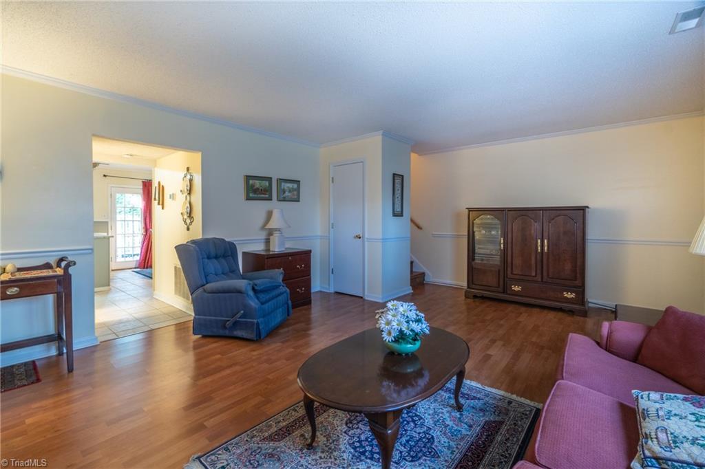 5743 Bramblegate Road, Unit D Greensboro, NC 27409 - Photo 6 of 25 Gallery Image 6