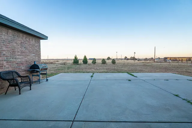 $445,000 | 1620 Farm To Market 41, Lubbock, TX 79423