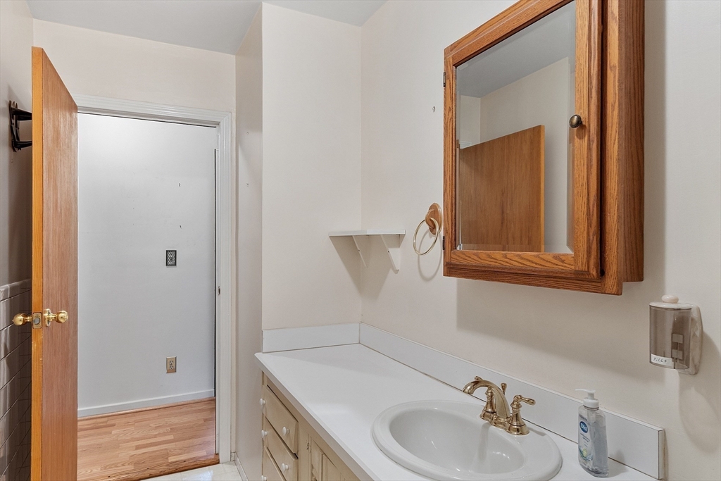 8 Turner Road Maynard, MA 01754 - Photo 16 of 30 Gallery Image 16