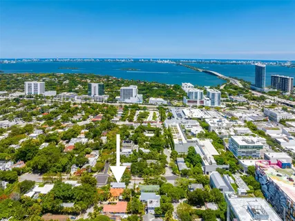 $1,795,000 | 4222 Northeast 1st Avenue, Miami, FL 33137