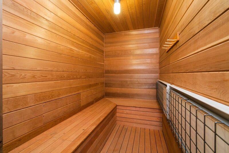 73 Barley Neck Road Orleans, MA 02653 - Photo 25 of 35 a view of a balcony with wooden floor and fence