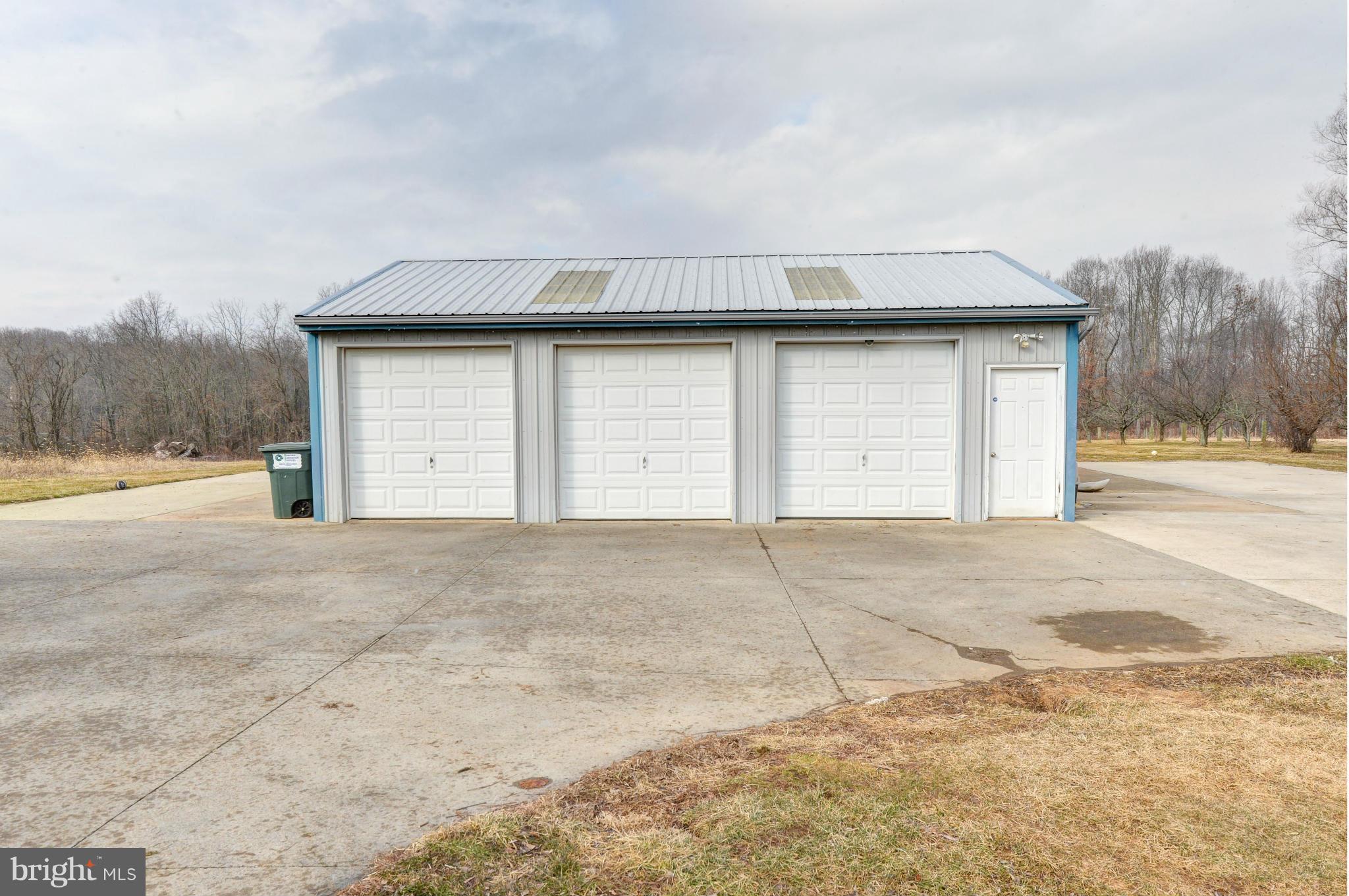 221 Walnut Garden Road Rising Sun, MD 21911 - Photo 10 of 30 Exterior (Rear)