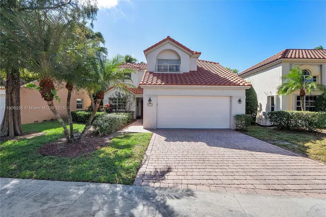 $700,000 | Forest Ridge, Davie, FL 33328