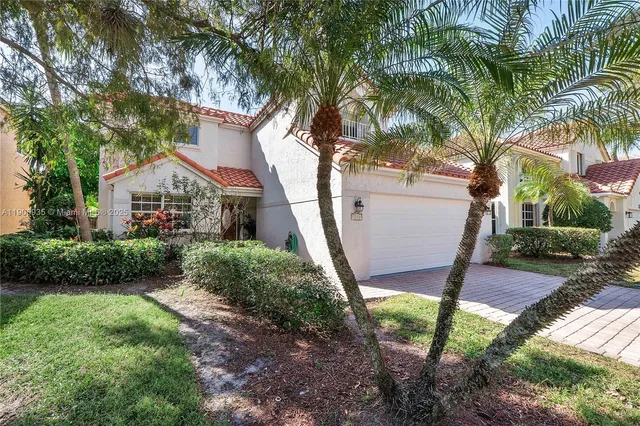 $700,000 | Forest Ridge, Davie, FL 33328