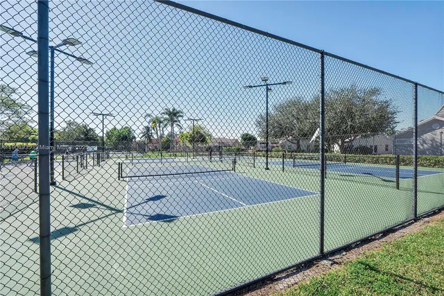 $700,000 | Forest Ridge, Davie, FL 33328