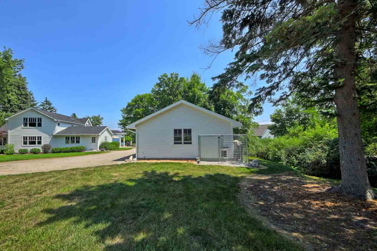 12625 Bluff Road Traverse City, MI 49686 - Photo 65 of 76 1850632-64.JPG