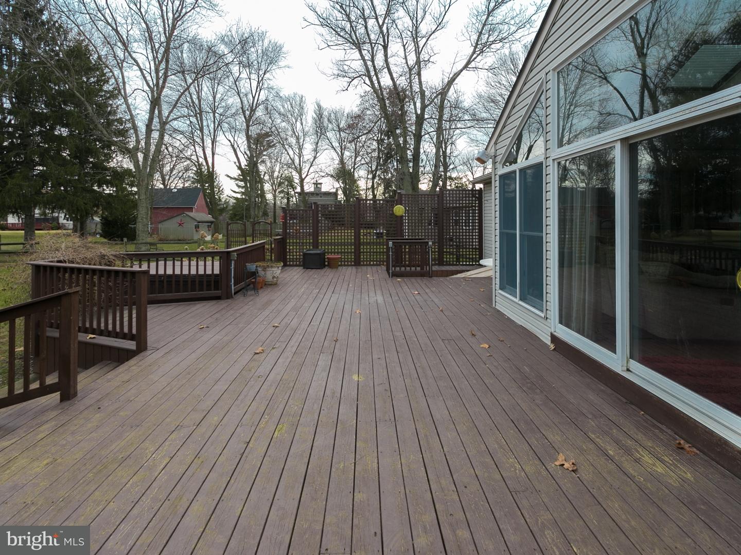 5020 Crosswicks Hamilton Square Road Hamilton, NJ 08620 - Photo 22 of 25 Deck
