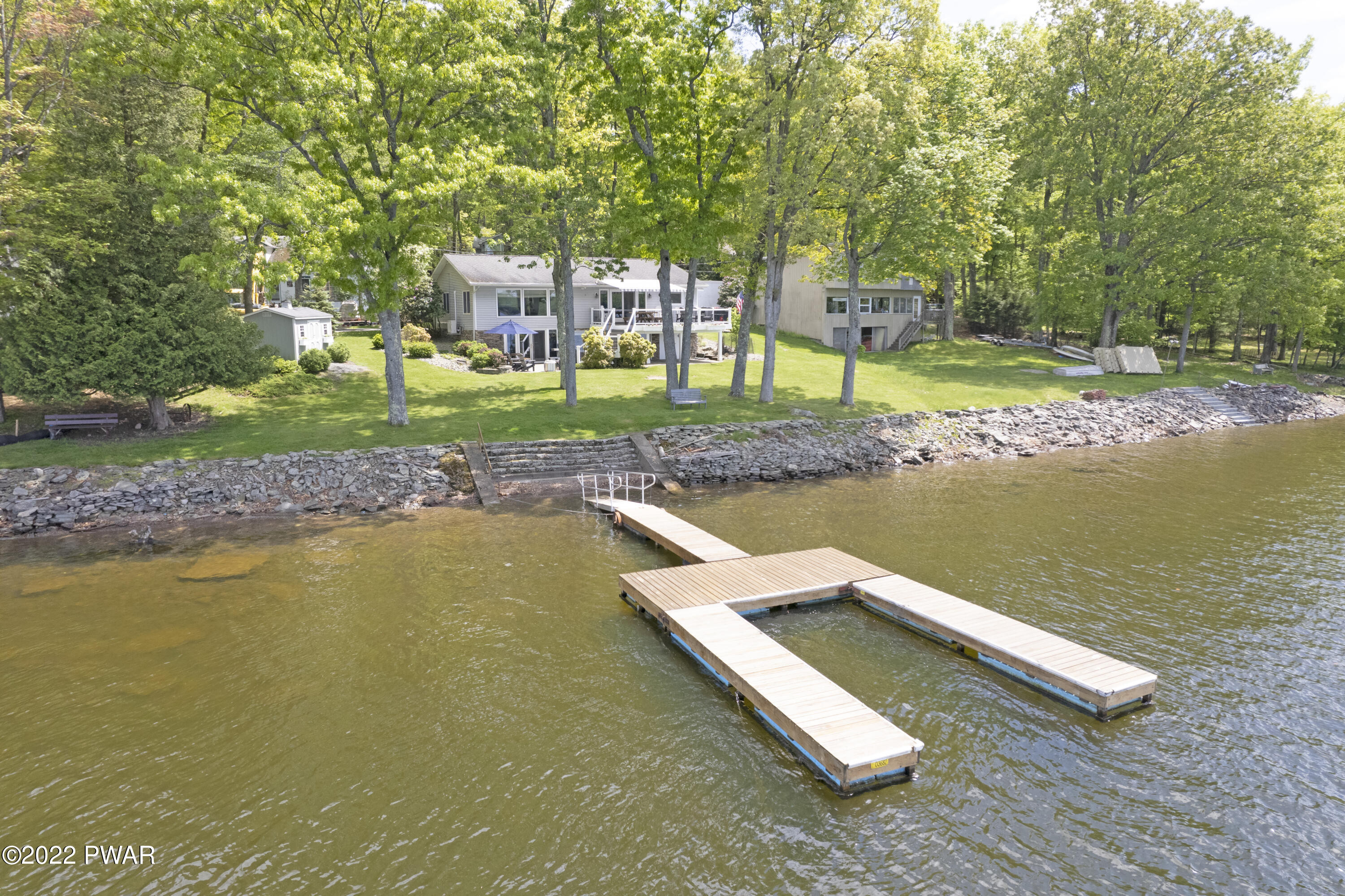 Dock
