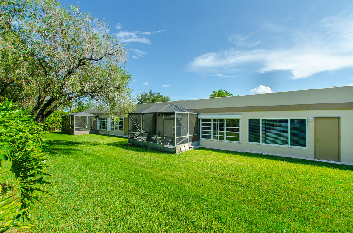 9215 Flynn Circle, Unit 3 Boca Raton, FL 33496 - Photo 40 of 52 9215 Flynn Circle Small 72p-20