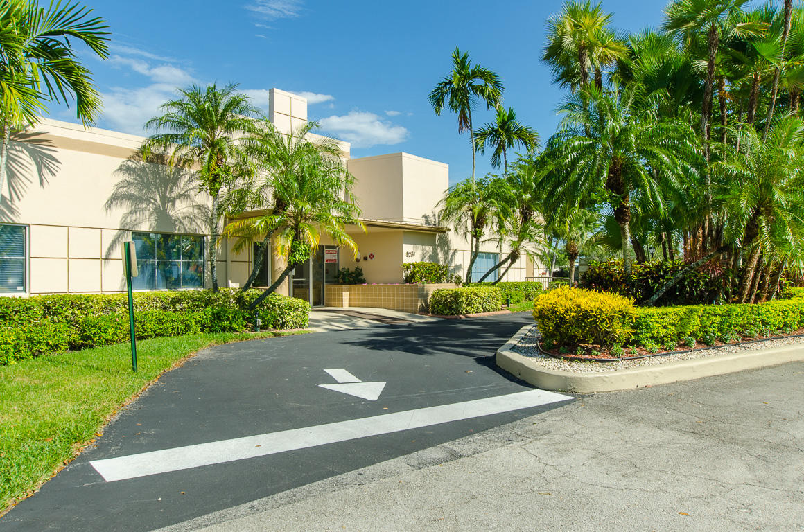 9215 Flynn Circle, Unit 3 Boca Raton, FL 33496 - Photo 44 of 52 9215 Flynn Circle Small 72p-3